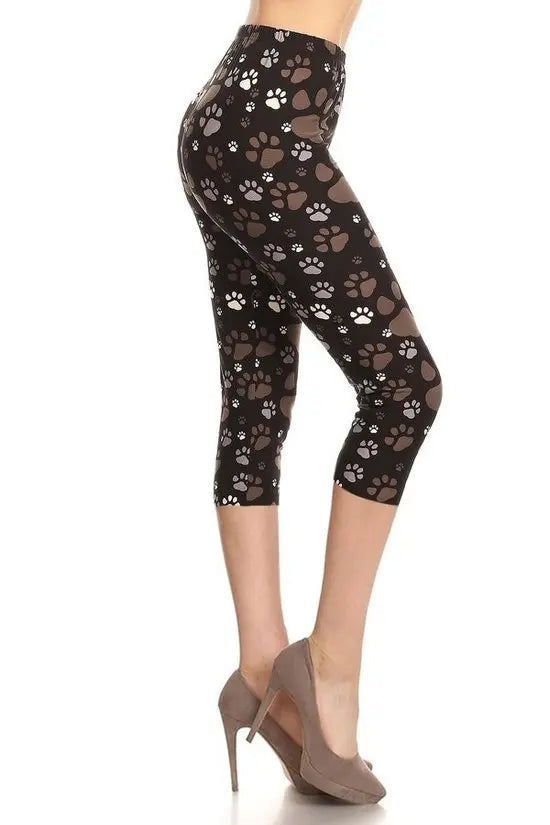 Paw Printed, High Waisted Capri Leggings In A Fitted Style With An Elastic Waistband. Sunny EvE Fashion