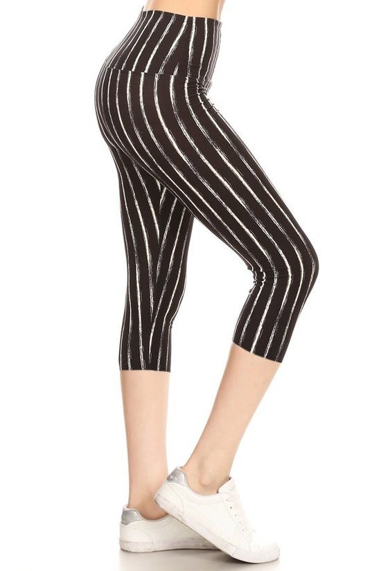 Yoga Style Banded Lined Stripe Printed Knit Capri Legging Sunny EvE Fashion