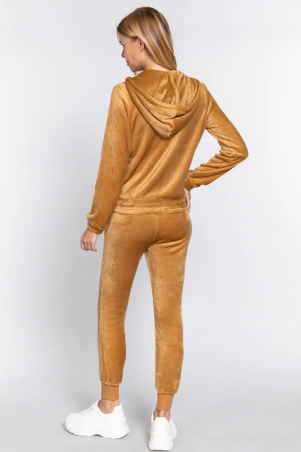 Faux Fur Jacket & Jogger Pants Set Sunny EvE Fashion